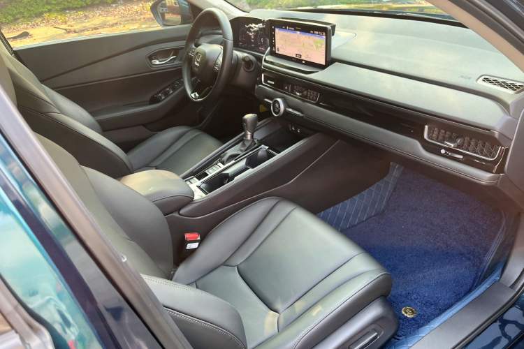 Used Honda Inspire 2023 260TURBO Deluxe Edition Interior 4