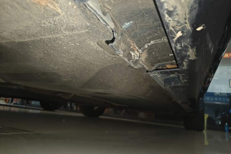 Used Honda Inspire 2023 260TURBO Deluxe Edition Left Side Sill