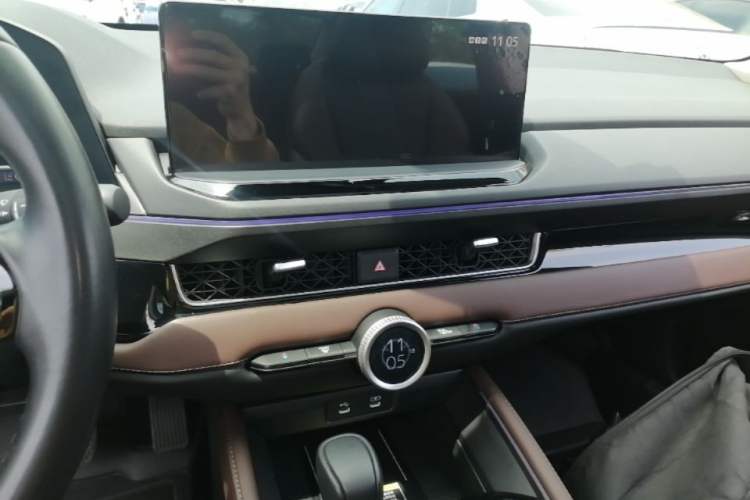 Used Honda Inspire 2023 260TURBO Elite Edition Audio And AC Panel