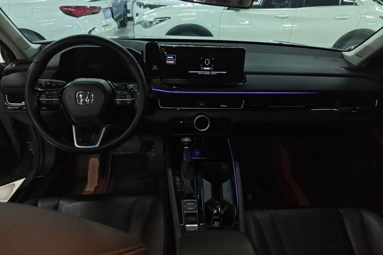 Used Honda Inspire 2023 260TURBO Elite Edition Center Console