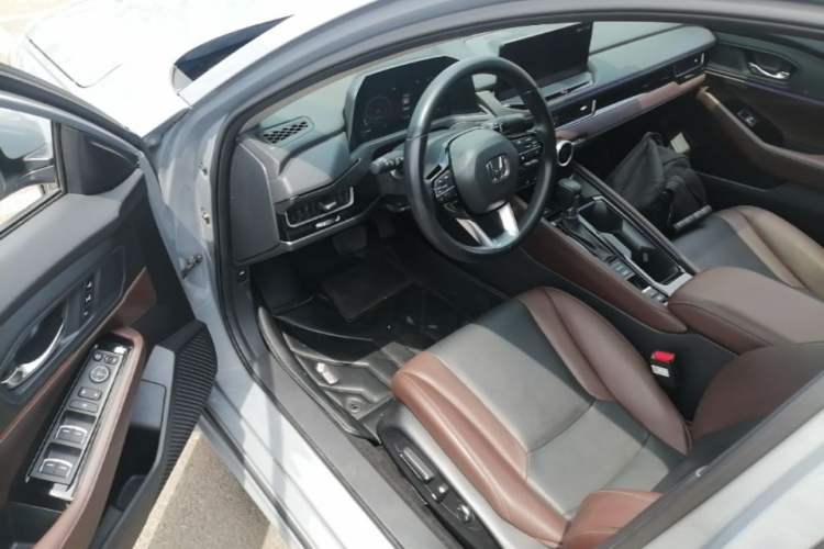 Used Honda Inspire 2023 260TURBO Elite Edition Driver Seat