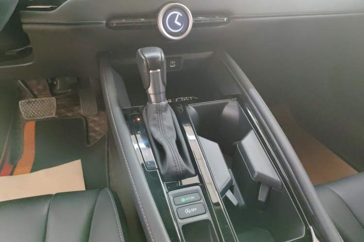 Used Honda Inspire 2023 260TURBO Deluxe Edition Gear Lever