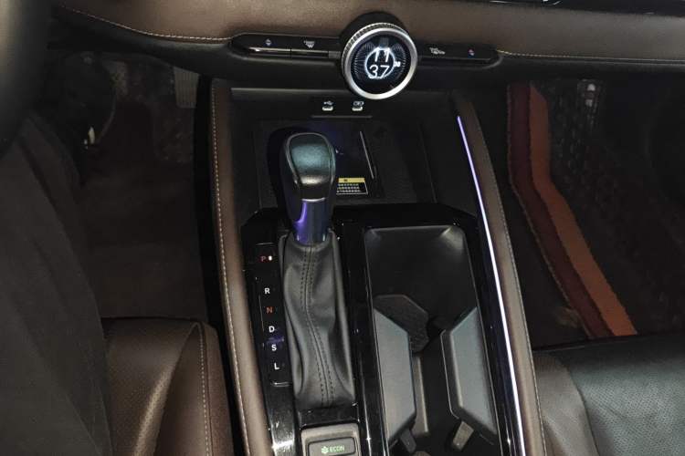 Used Honda Inspire 2023 260TURBO Elite Edition Gear Lever