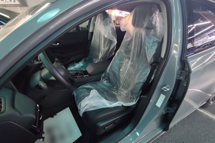 Used Honda Inspire 2023 260TURBO Deluxe Edition Left Front Seat