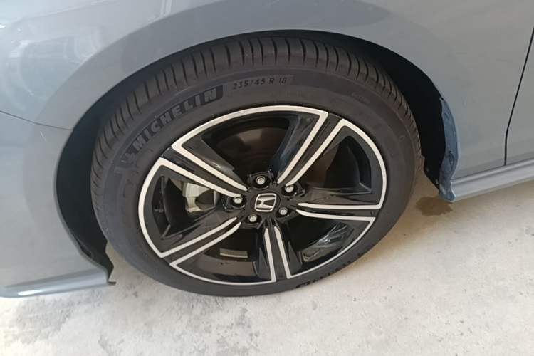 Used Honda Inspire 2023 260TURBO Elite Edition Left Front Wheel Hub