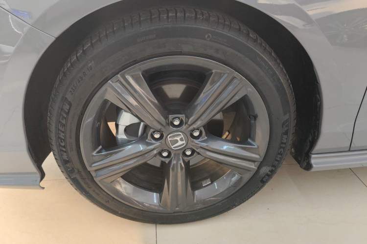 Used Honda Inspire 2023 260TURBO Deluxe Edition Left Front Wheel Hub