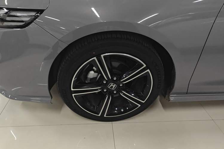 Used Honda Inspire 2023 260TURBO Elite Edition Left Front Wheel Hub