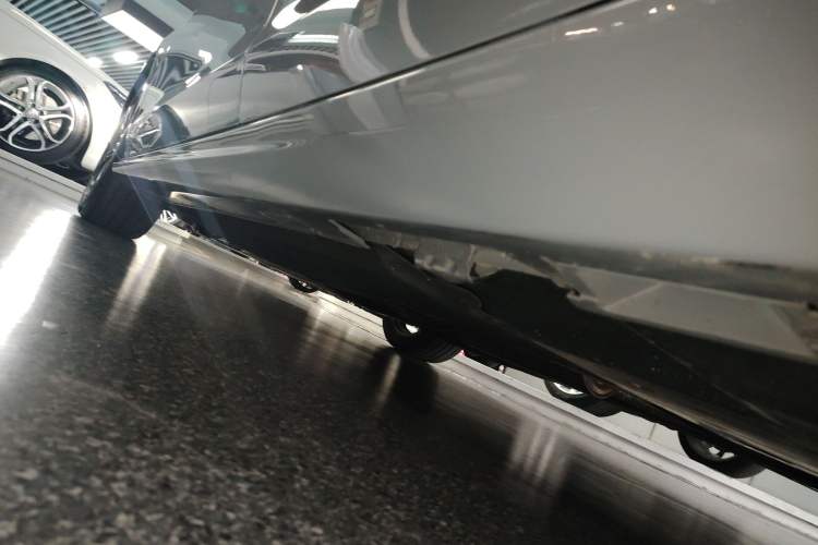 Used Honda Inspire 2023 260TURBO Deluxe Edition Left Side Sill