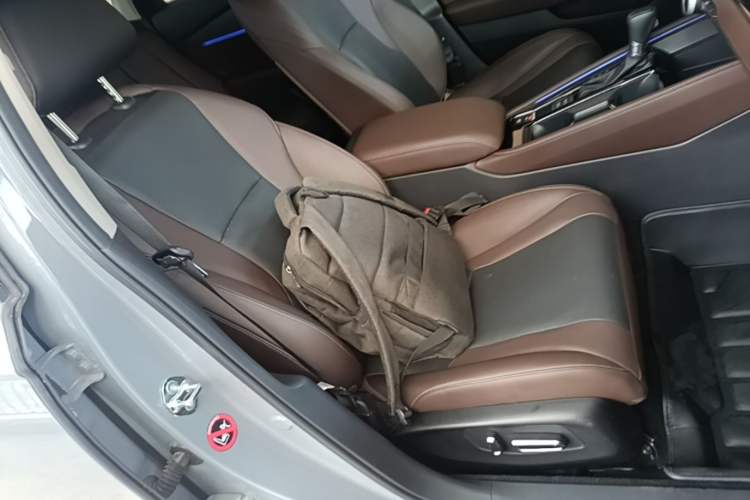 Used Honda Inspire 2023 260TURBO Elite Edition Right Front Seat