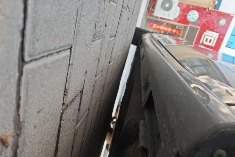 Used Honda Inspire 2023 260TURBO Elite Edition Right Side Sill