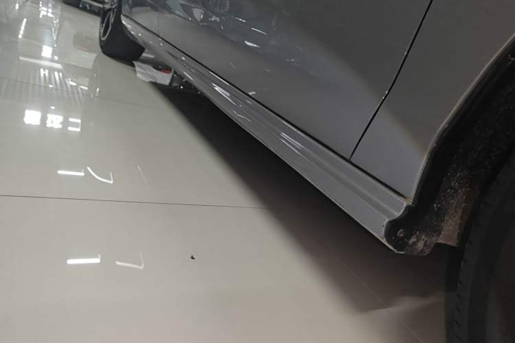 Used Honda Inspire 2023 260TURBO Elite Edition Right Side Sill