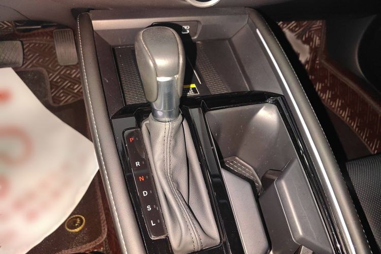 Used Honda Inspire 2023 260TURBO Elite Edition Gear Lever