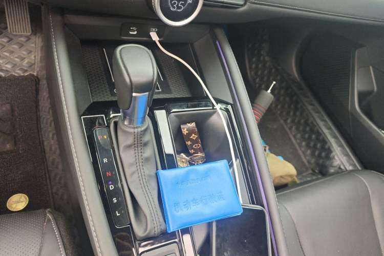 Used Honda Inspire 2023 260TURBO Elite Edition Gear Lever