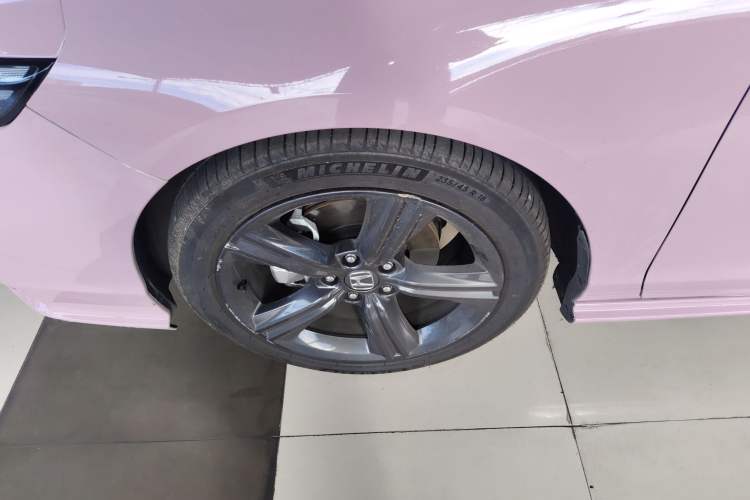 Used Honda Inspire 2023 260TURBO Deluxe Edition Left Front Wheel Hub
