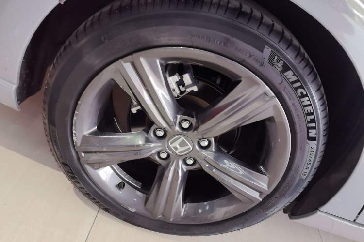 Used Honda Inspire 2023 260TURBO Deluxe Edition Exterior 3