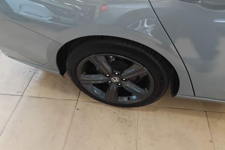 Used Honda Inspire 2023 260TURBO Deluxe Edition Exterior 5
