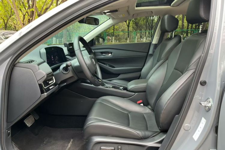 Used Honda Inspire 2023 260TURBO Deluxe Edition Interior 3