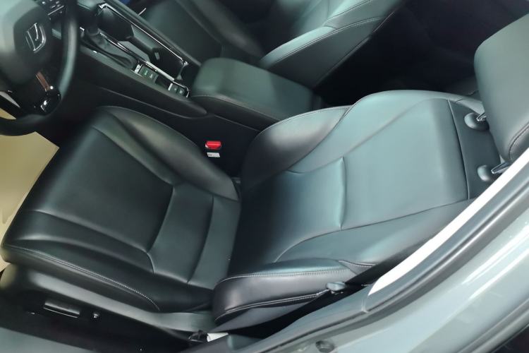 Used Honda Inspire 2023 260TURBO Deluxe Edition Left Front Seat