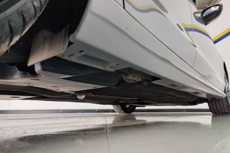 Used Honda Inspire 2023 260TURBO Deluxe Edition Right Side Sill