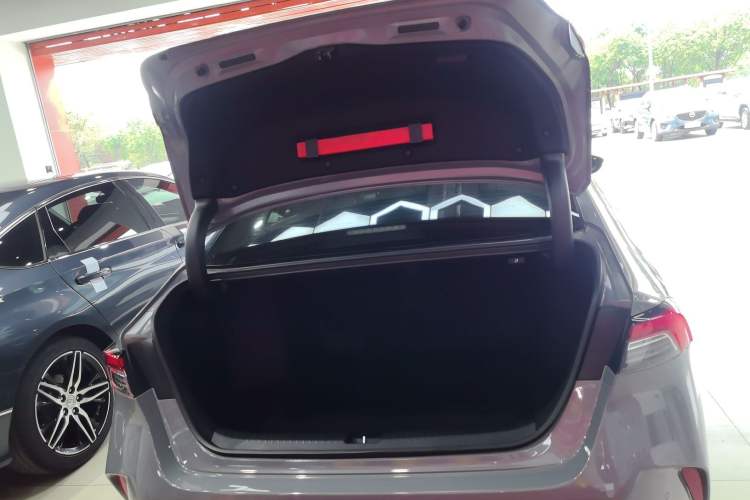 Used Honda Inspire 2023 260TURBO Deluxe Edition Trunk