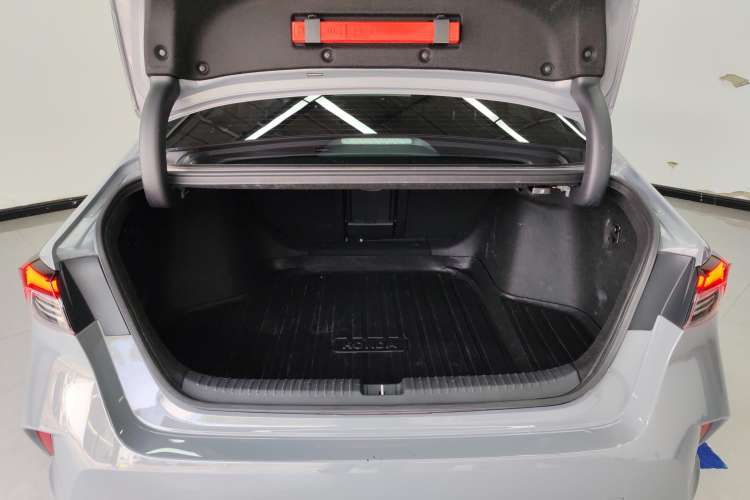 Used Honda Inspire 2023 260TURBO Deluxe Edition Trunk