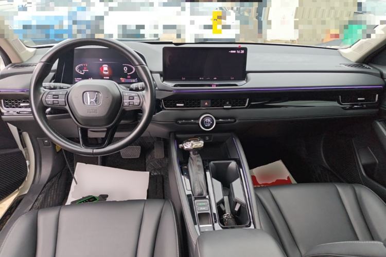 Used Honda Inspire 2023 260TURBO Deluxe Edition Center Console