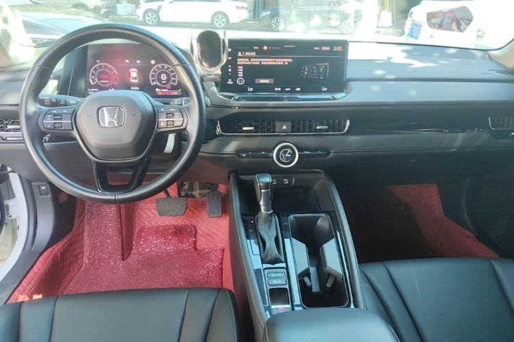 Used Honda Inspire 2023 260TURBO Deluxe Edition Center Console
