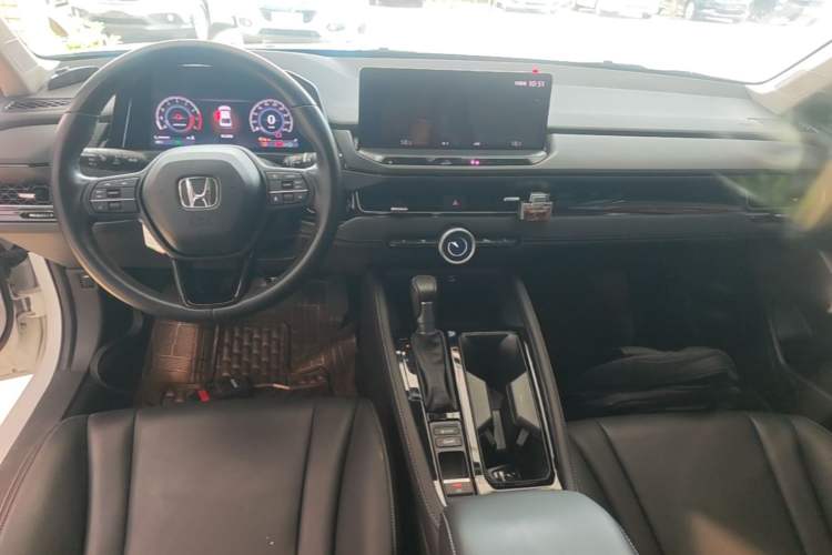 Used Honda Inspire 2023 260TURBO Deluxe Edition Center Console