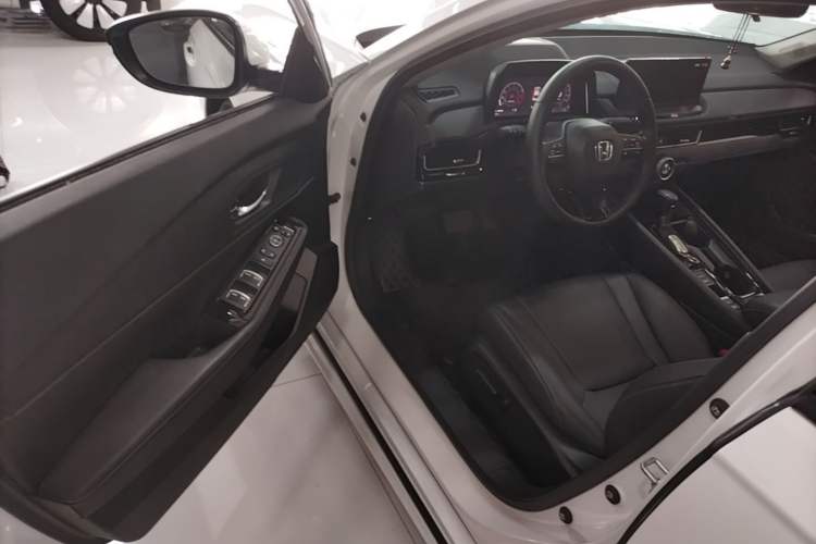 Used Honda Inspire 2023 260TURBO Deluxe Edition Driver Seat