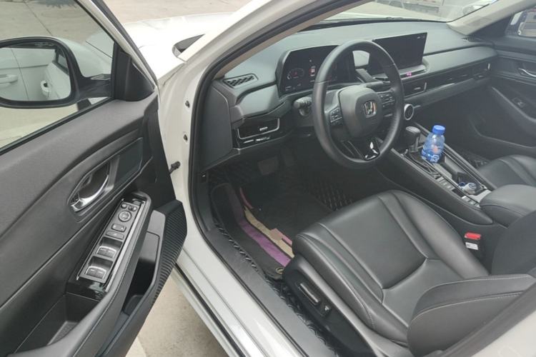 Used Honda Inspire 2023 260TURBO Deluxe Edition Driver Seat