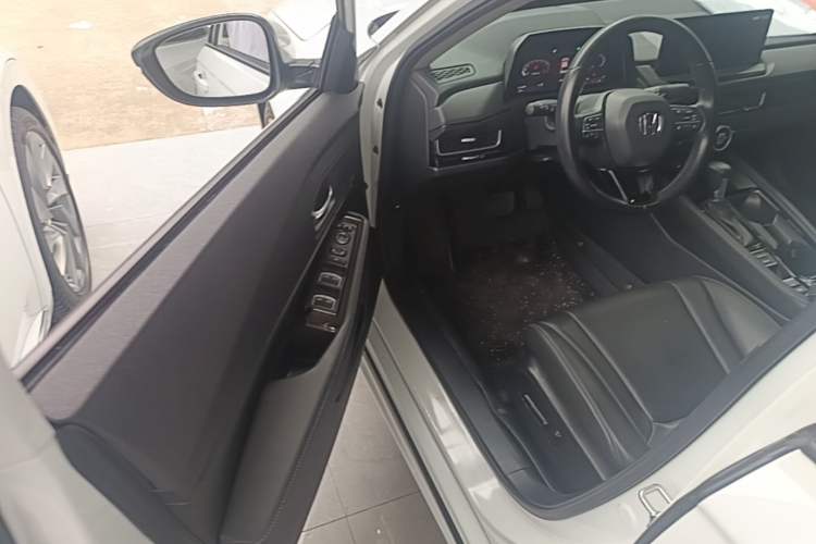 Used Honda Inspire 2023 260TURBO Deluxe Edition Driver Seat