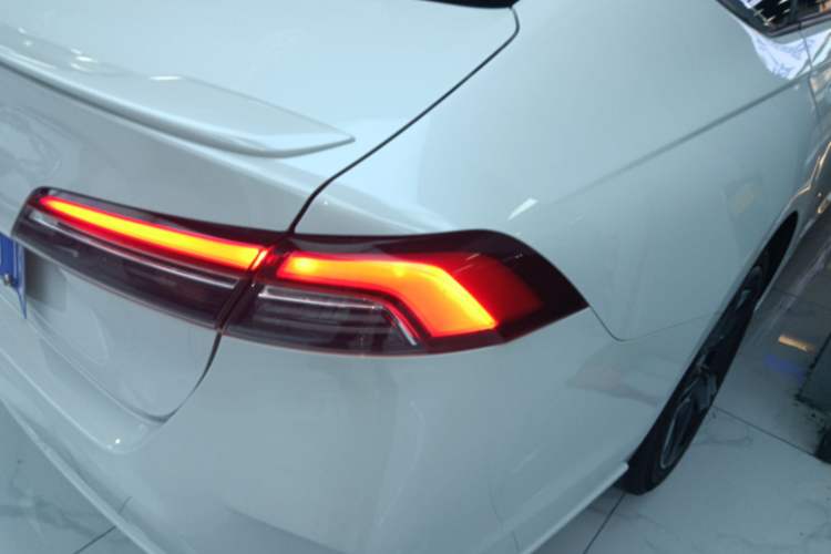 Used Honda Inspire 2023 260TURBO Deluxe Edition Exterior 3