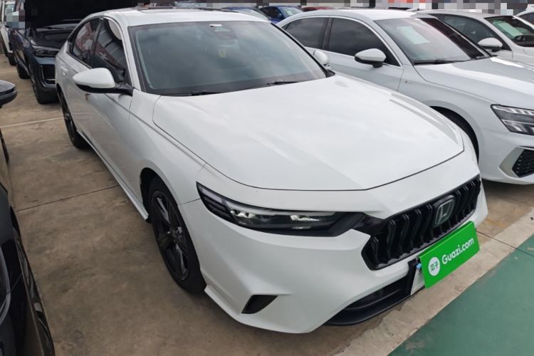 Used Honda Inspire 2023 260TURBO Deluxe Edition Front Right 45 Deg