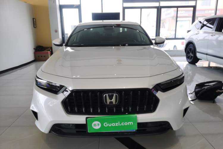 Used Honda Inspire 2023 260TURBO Deluxe Edition Front