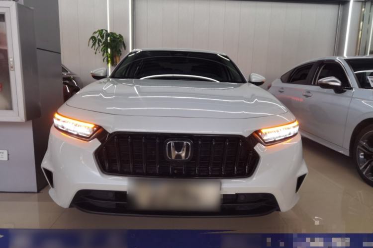 Used Honda Inspire 2023 260TURBO Deluxe Edition Front
