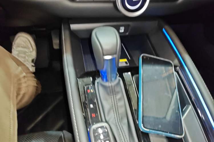 Used Honda Inspire 2023 260TURBO Elite Edition Gear Lever