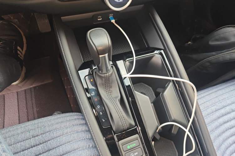 Used Honda Inspire 2023 260TURBO Elegant Edition Gear Lever