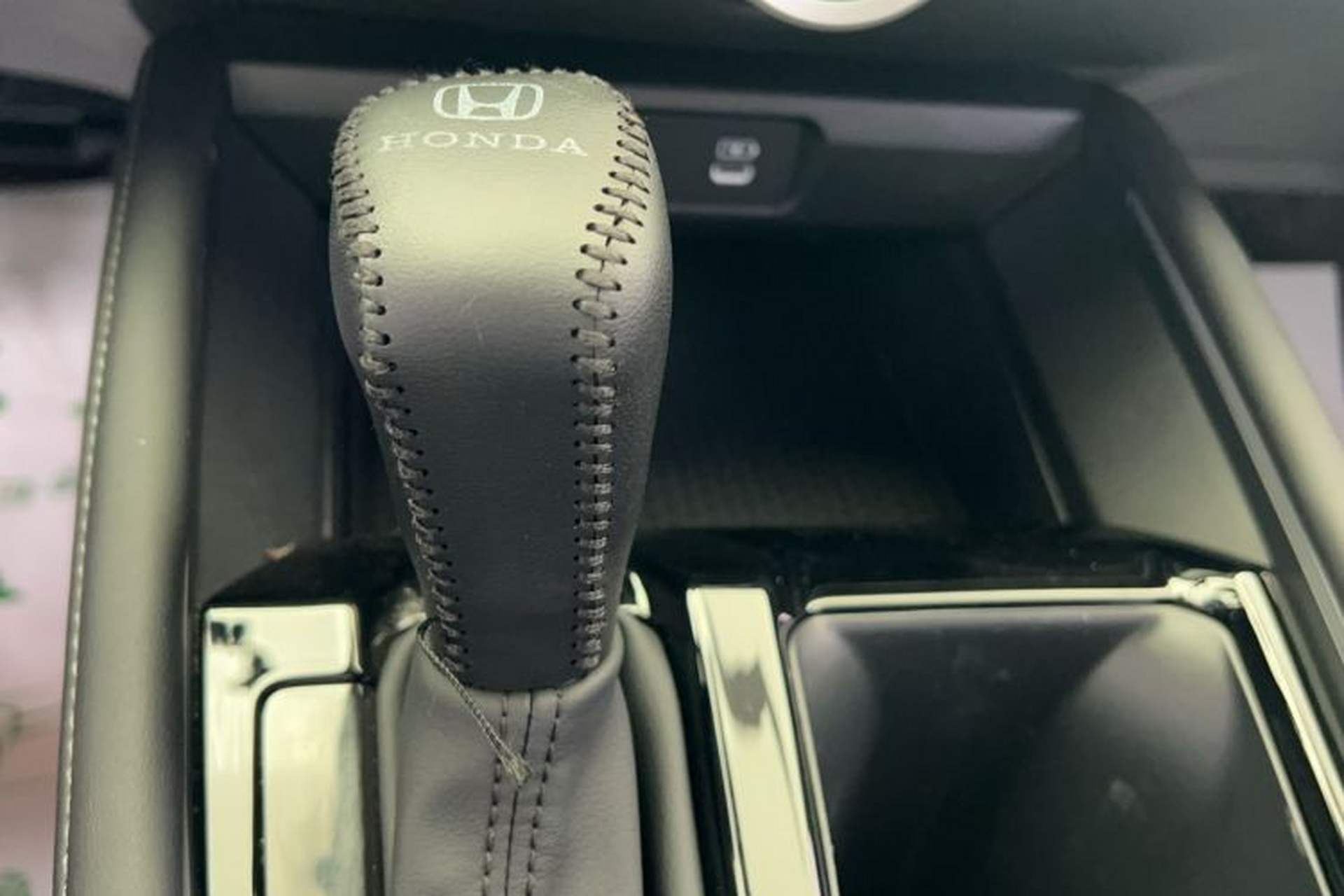 Used Honda Inspire 2023 260TURBO Deluxe Edition Gear Lever