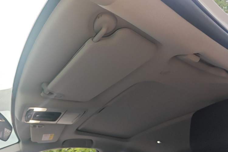 Used Honda Inspire 2023 260TURBO Elegant Edition Headliner