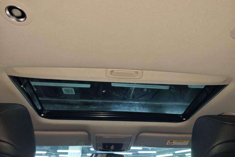 Used Honda Inspire 2023 260TURBO Elegant Edition Headliner