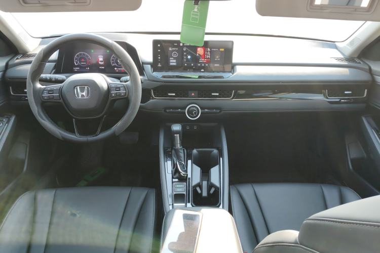 Used Honda Inspire 2023 260TURBO Deluxe Edition Interior 2