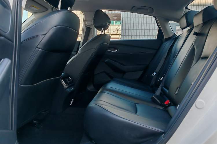 Used Honda Inspire 2023 260TURBO Deluxe Edition Interior 3