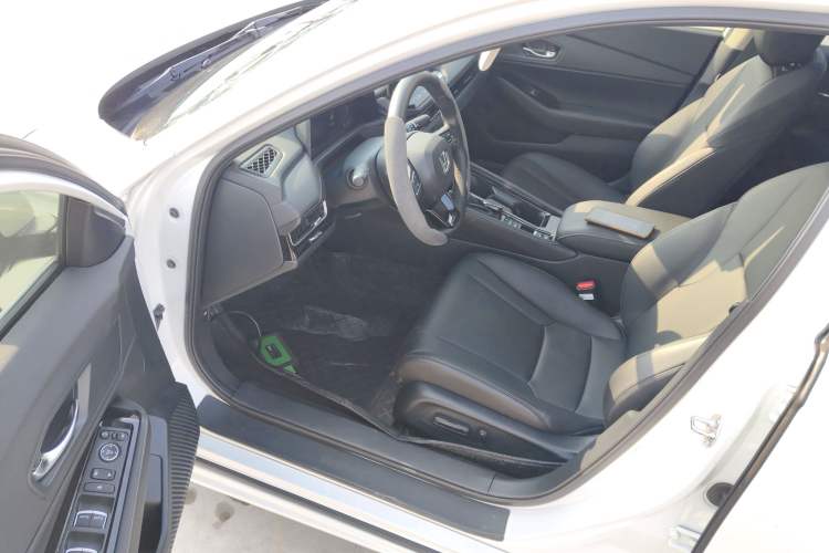 Used Honda Inspire 2023 260TURBO Deluxe Edition Interior 3