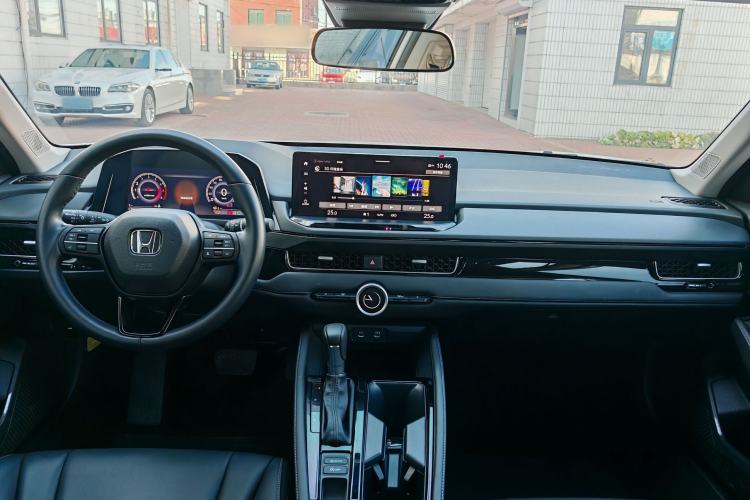 Used Honda Inspire 2023 260TURBO Deluxe Edition Interior 4