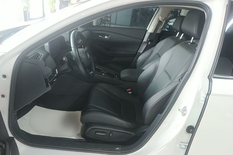 Used Honda Inspire 2023 260TURBO Deluxe Edition Left Front Seat
