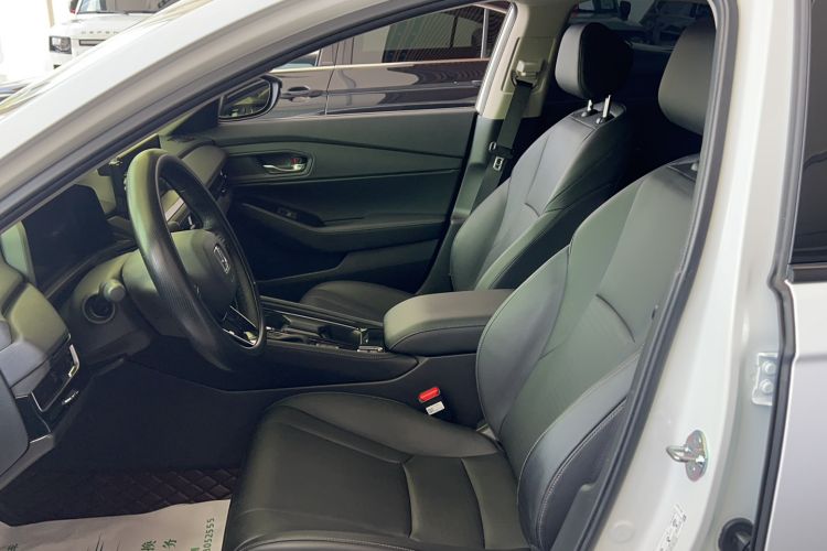 Used Honda Inspire 2023 260TURBO Deluxe Edition Left Front Seat
