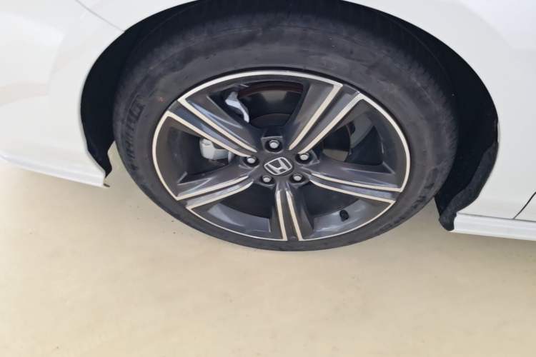 Used Honda Inspire 2023 260TURBO Elegant Edition Left Front Wheel Hub