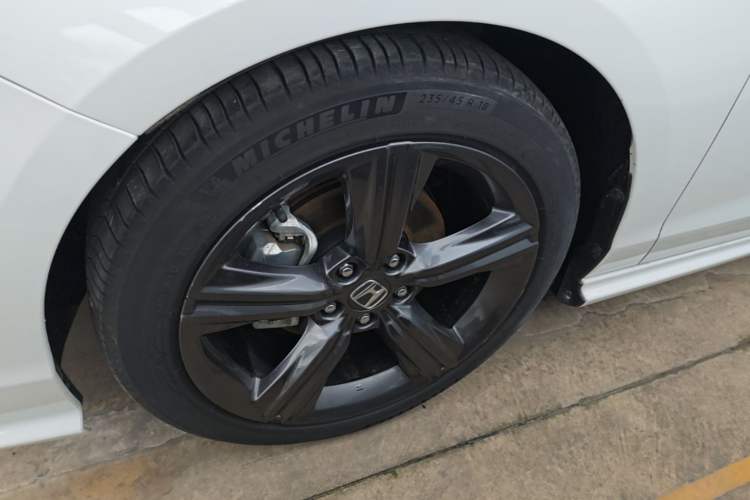 Used Honda Inspire 2023 260TURBO Deluxe Edition Left Front Wheel Hub