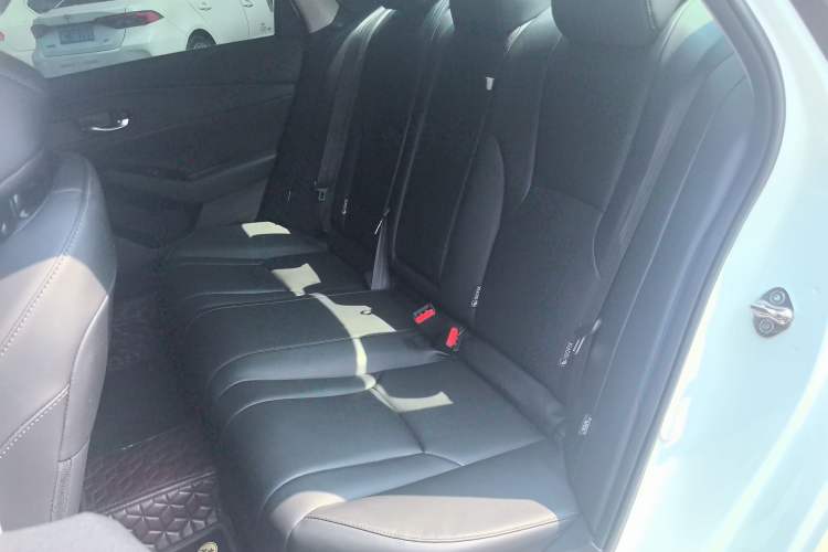 Used Honda Inspire 2023 260TURBO Deluxe Edition Left Rear Seat
