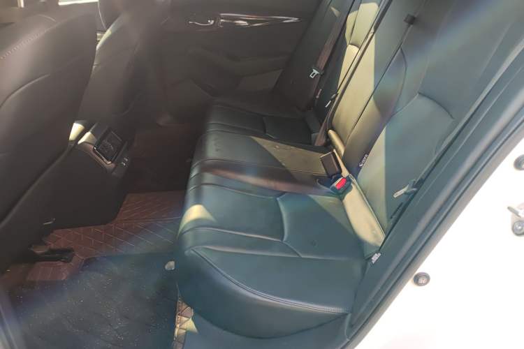 Used Honda Inspire 2023 260TURBO Deluxe Edition Left Rear Seat